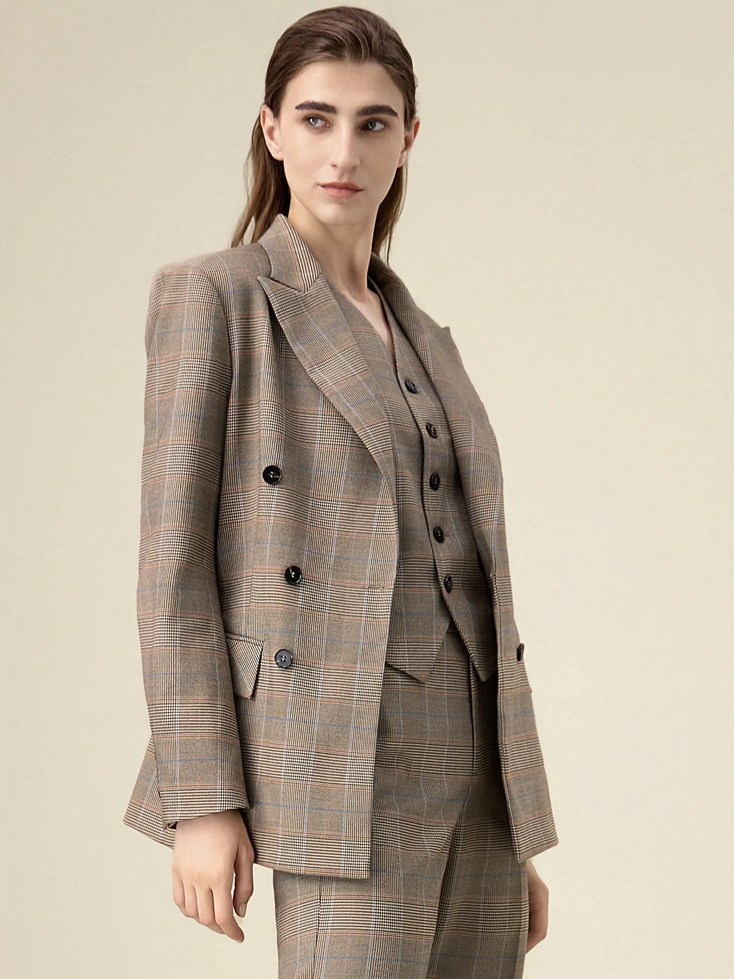 Amoretu Women's Peak Lapel Check Blazer