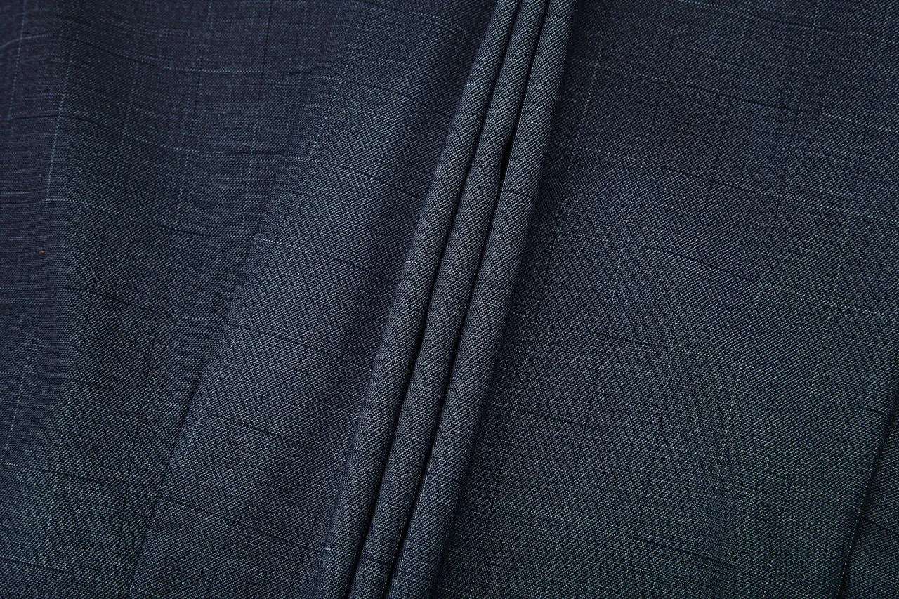 Blended Stretch Prince of Whales Check Suit in Slim Fit