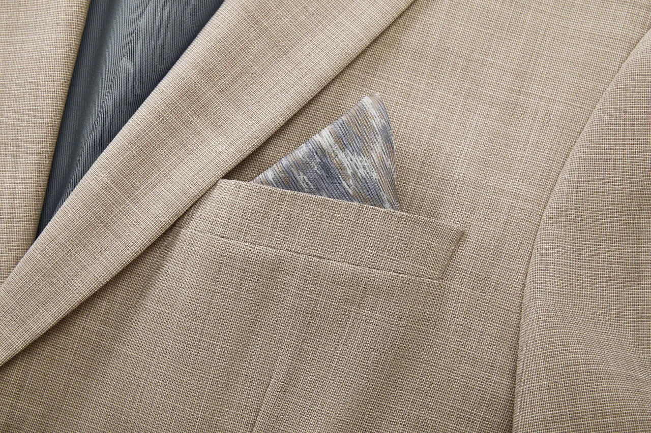 Blended Stretch Textured Suit in Regular Fit