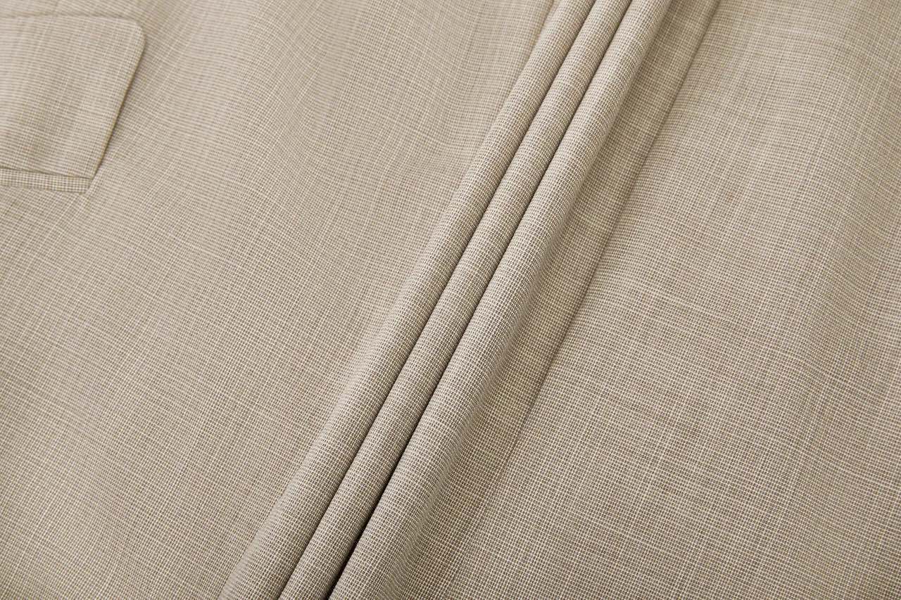 Blended Stretch Textured Suit in Regular Fit