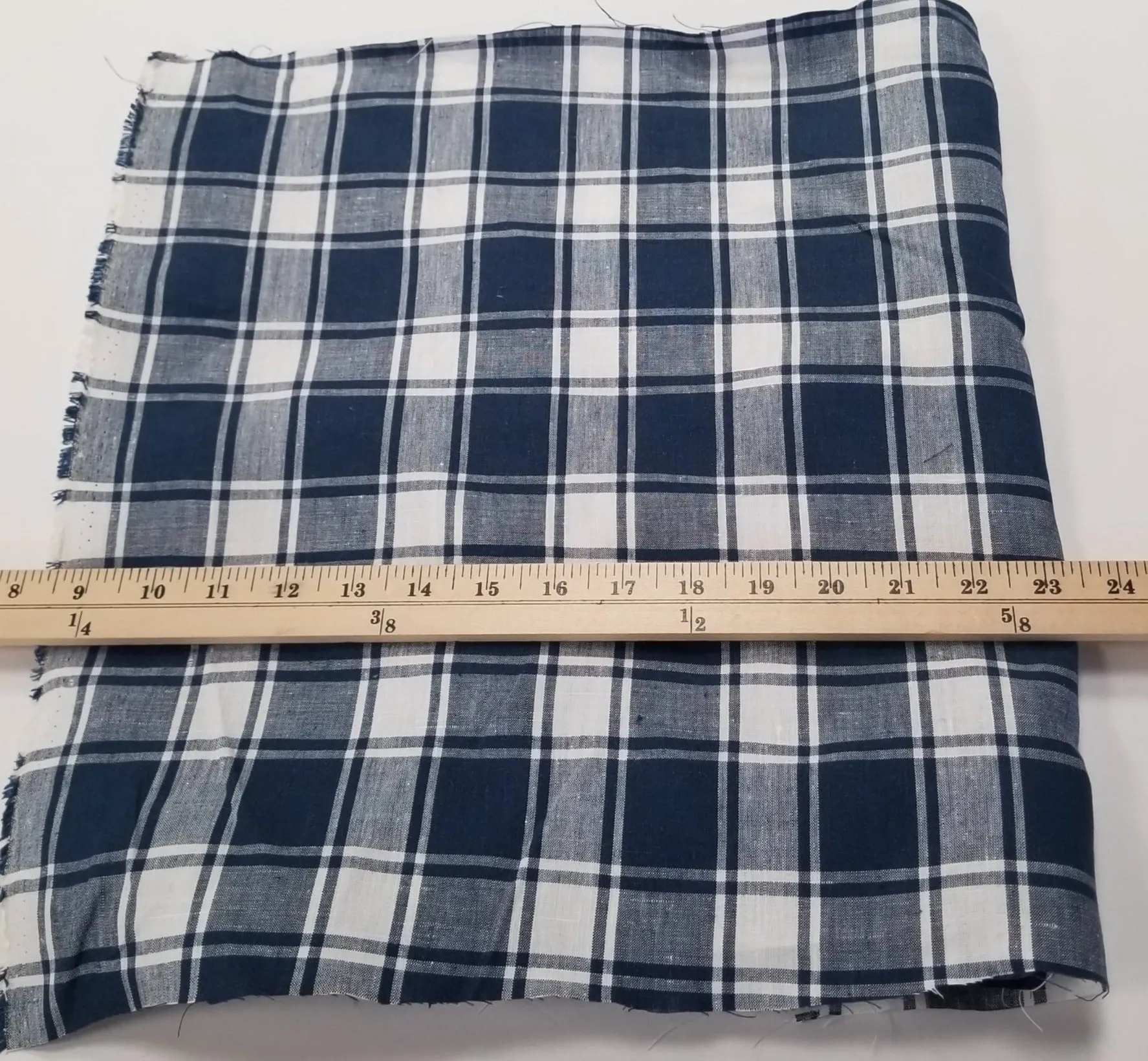 End of Bolt: 2.5 yards of Irish Linen Plaid Navy and White Bryson Woven 194 GSM-remnant