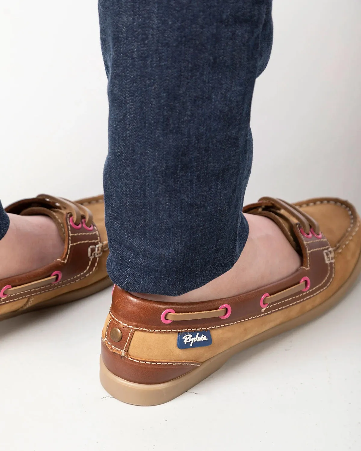 Ladies Cayton Low Front Shoes