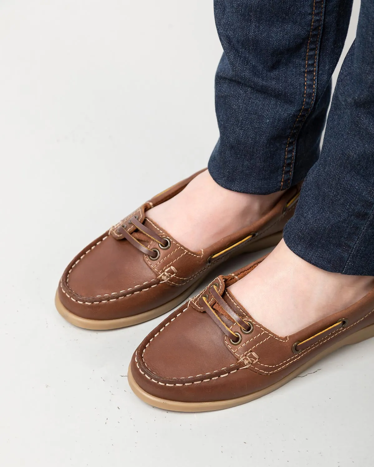 Ladies Cayton Low Front Shoes