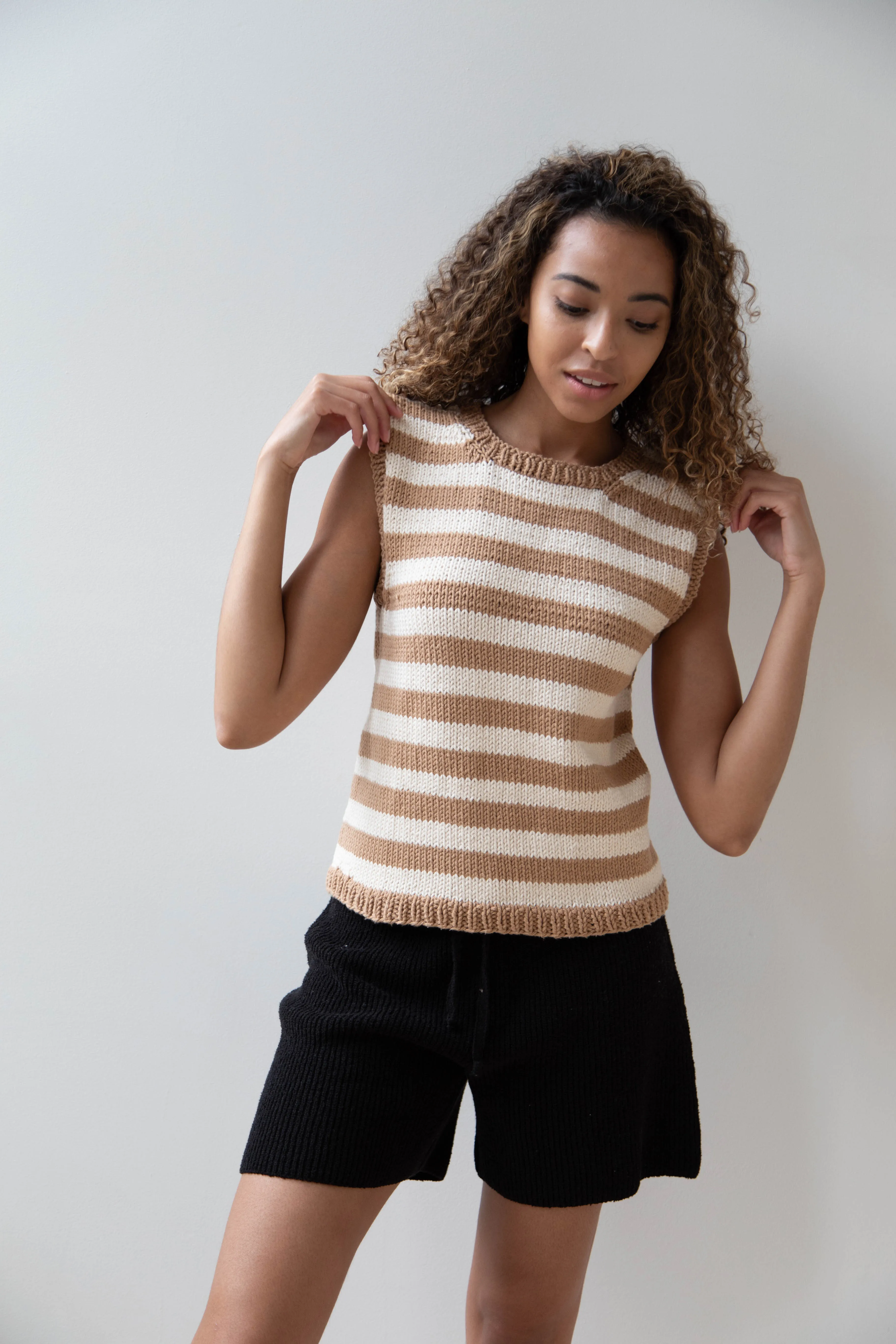 Nitto Pincel Stripe Vest