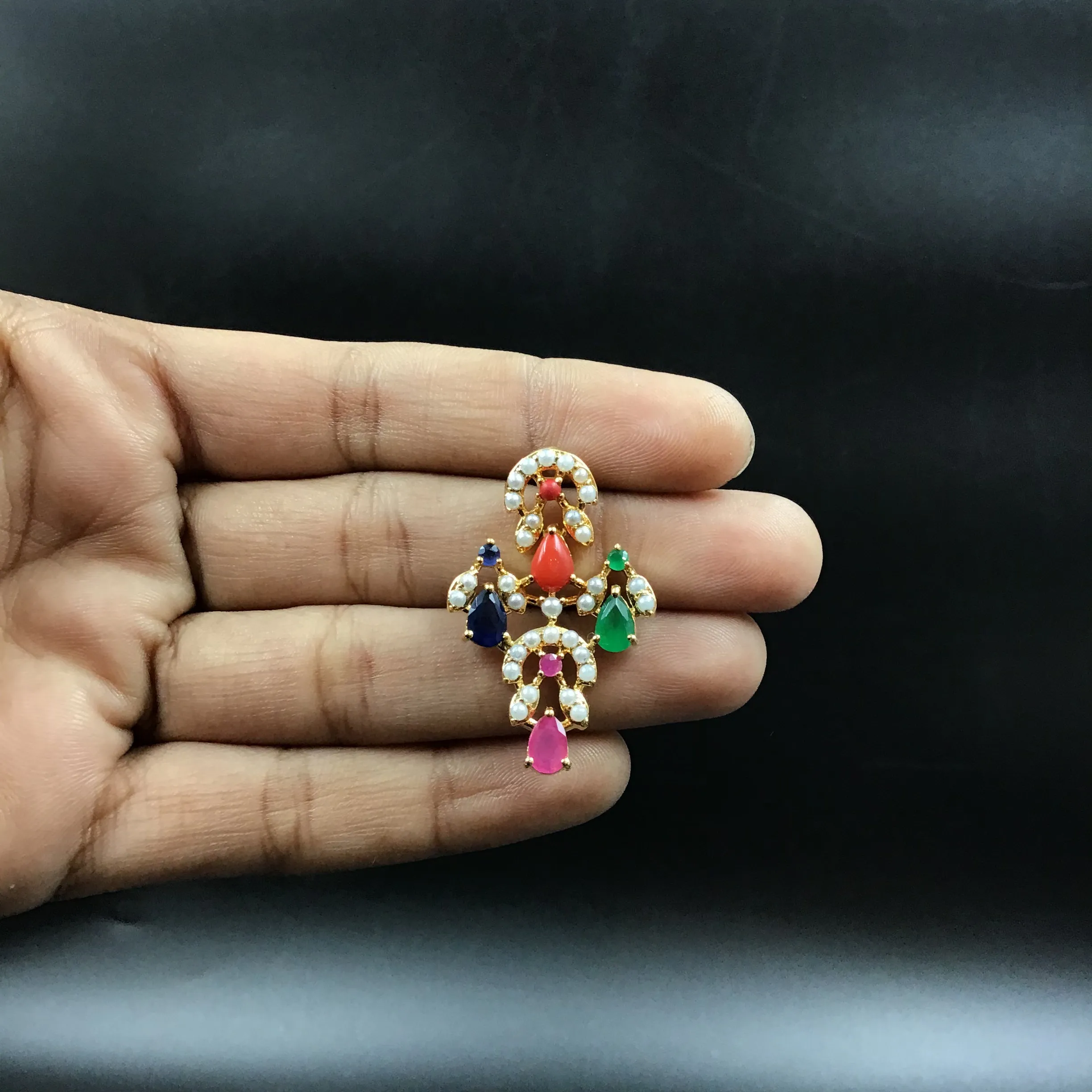 Round Neck Jadau Necklace Set 5989-65
