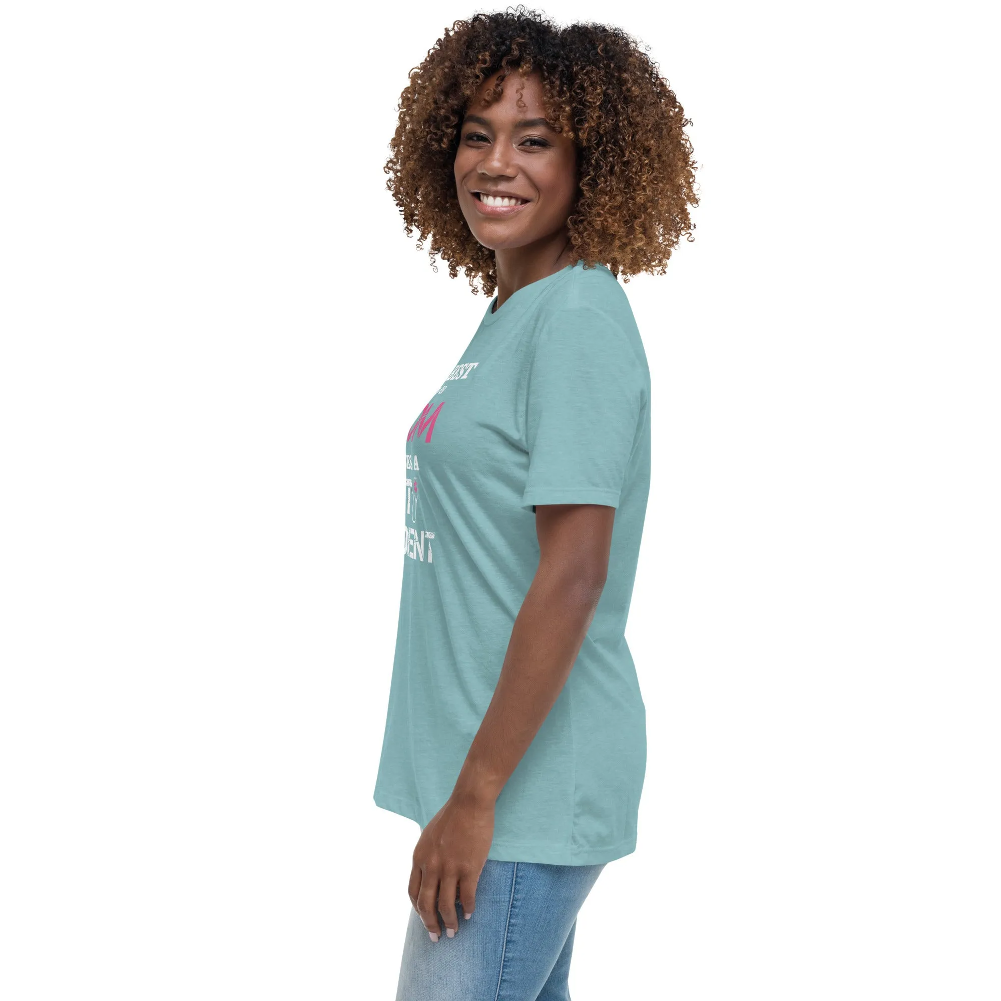 The best kind of Mom raises a Vet Student Women's Relaxed T-shirt
