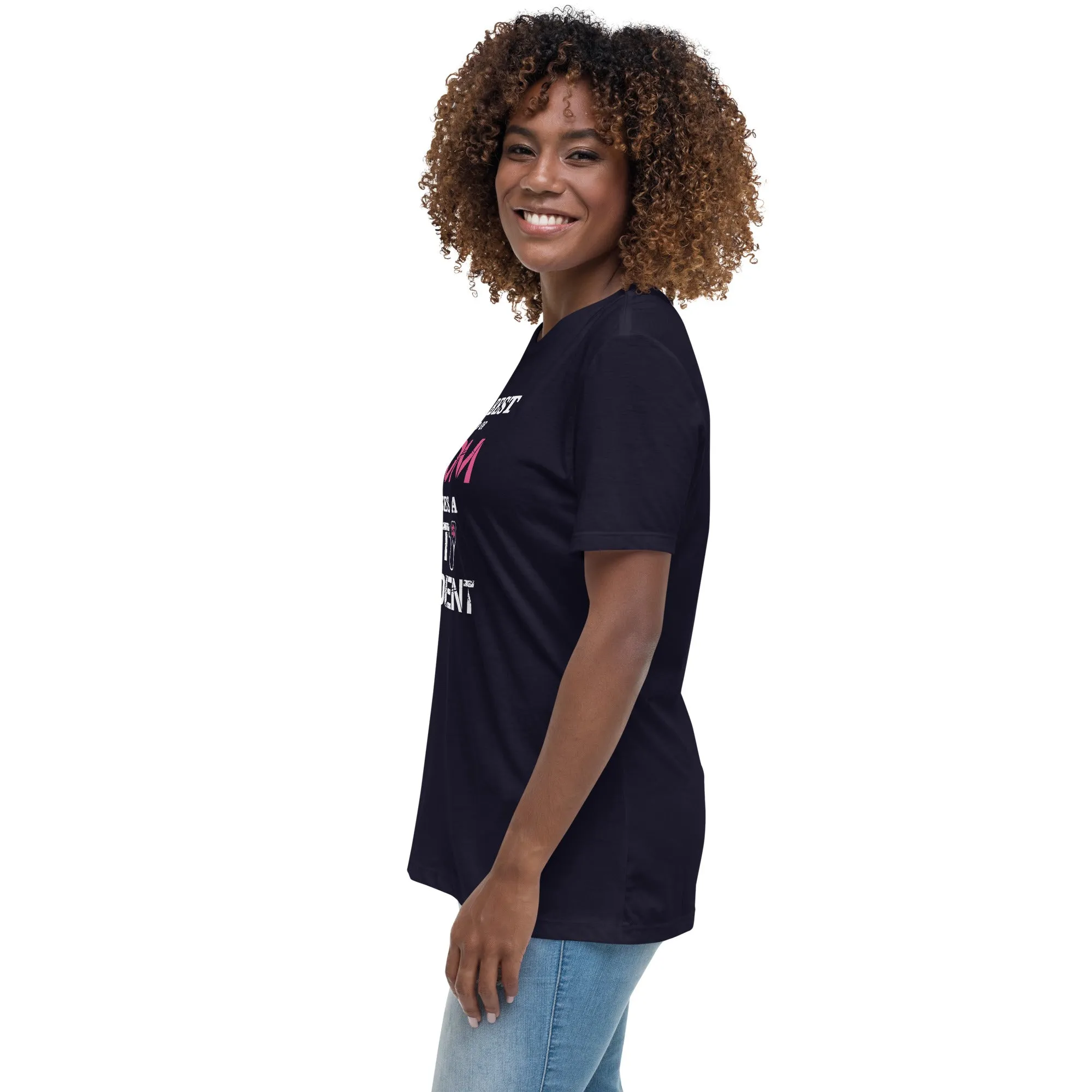 The best kind of Mom raises a Vet Student Women's Relaxed T-shirt
