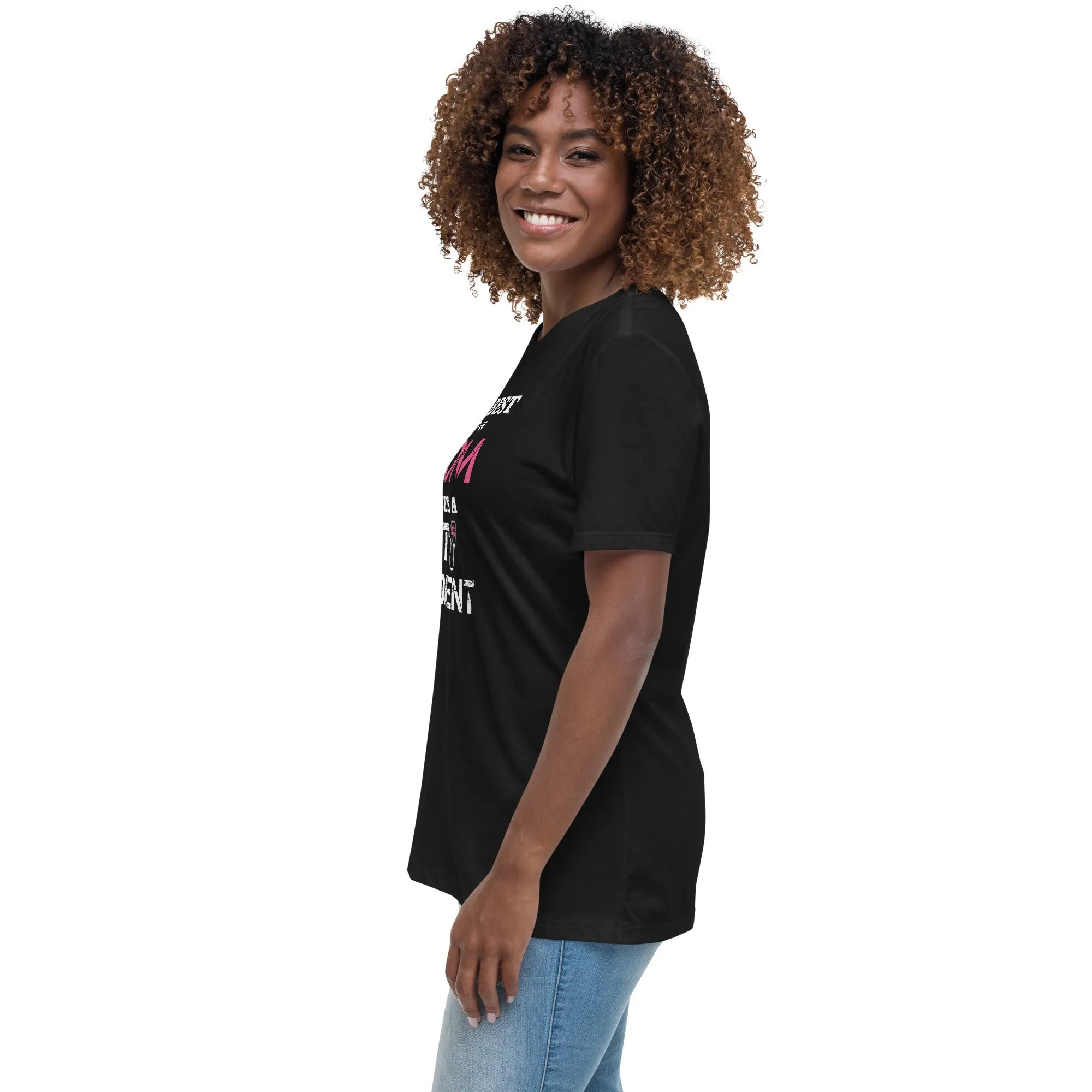 The best kind of Mom raises a Vet Student Women's Relaxed T-shirt
