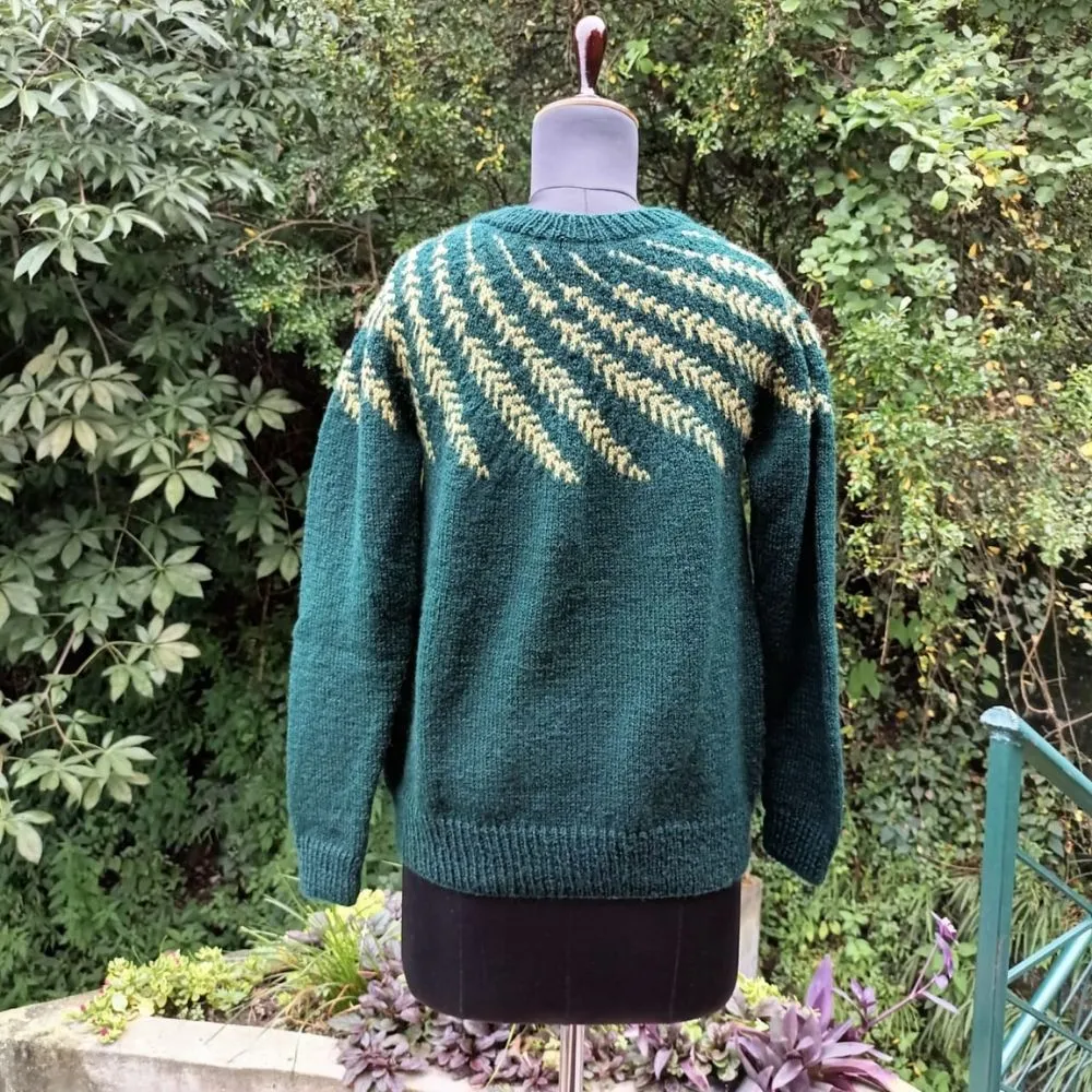 Woollen Pullover for Women | Hand Knitted |Full Sleeved | Forest Green