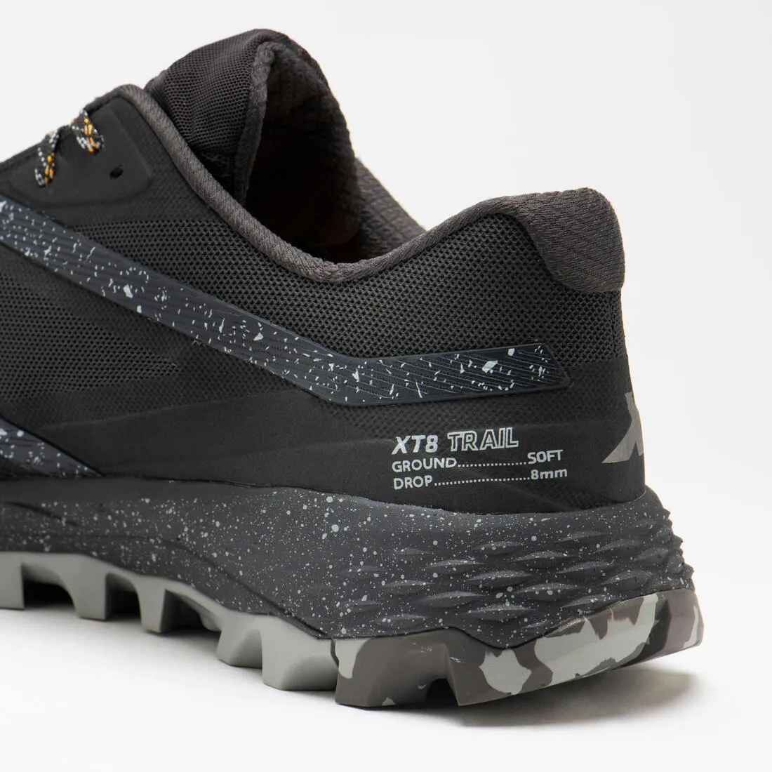XT8 men's trail running shoes black and