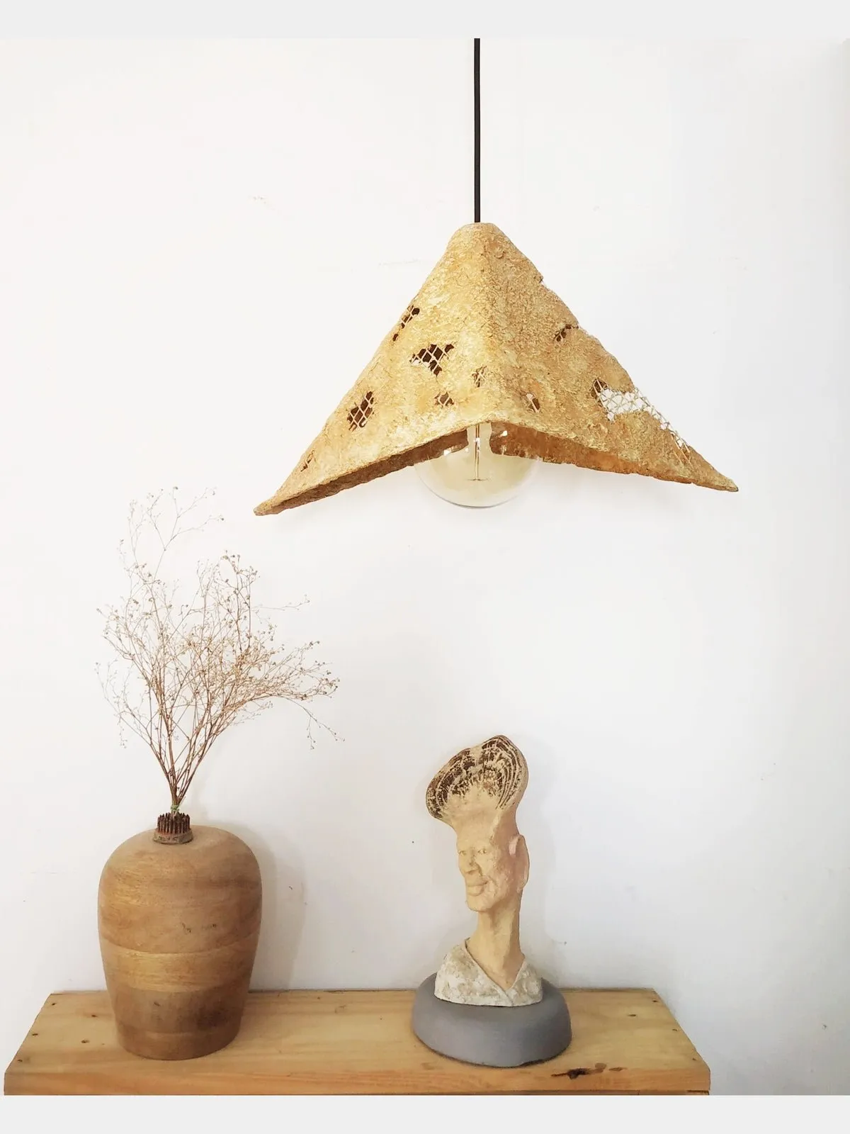 Yellow Mesh Pendant Lamp