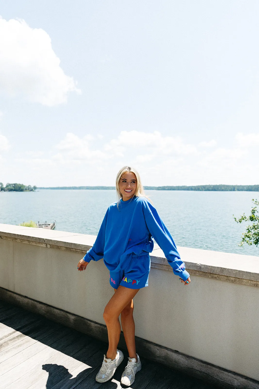 You Deserve To Be Happy Sweatshorts - Royal Blue